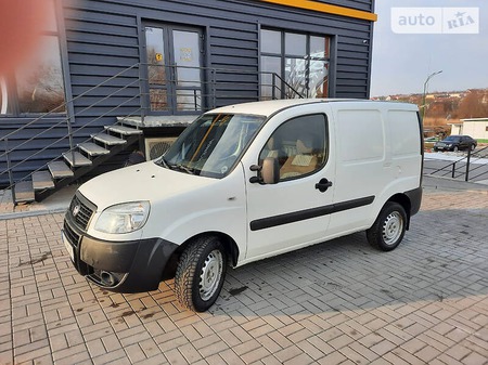 Fiat Doblo 2008  випуску Хмельницький з двигуном 1.4 л дизель мінівен механіка за 4700 долл. 