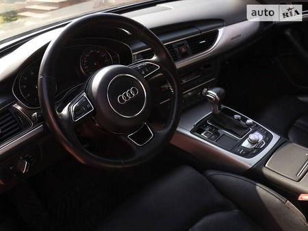 Audi A6 allroad quattro 2013  випуску Чернівці з двигуном 3 л бензин універсал автомат за 22999 долл. 