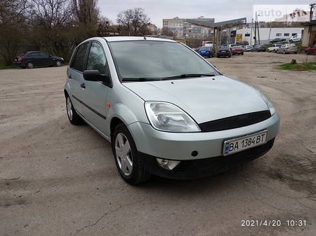 Ford Fiesta 2003  випуску Кропивницький з двигуном 1.4 л  хэтчбек механіка за 4400 долл. 