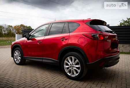 Mazda CX-5 2015  випуску Київ з двигуном 0 л бензин позашляховик автомат за 14400 долл. 
