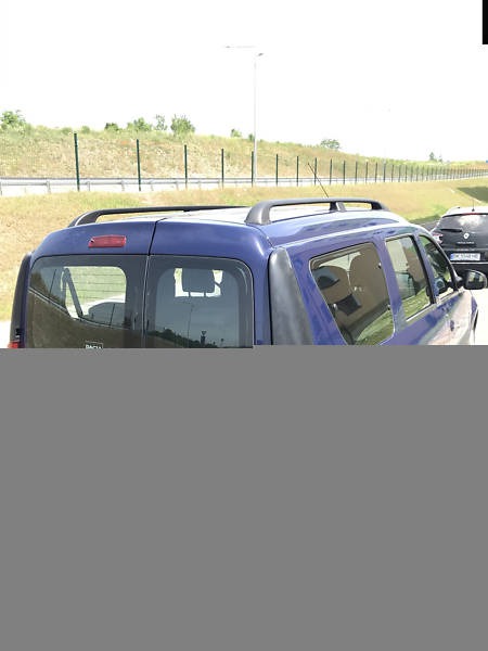 Dacia Logan 2009  випуску Рівне з двигуном 1.6 л бензин універсал  за 5800 долл. 