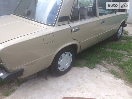 Lada 2106 1993  випуску Чернігів з двигуном 1.3 л бензин седан механіка за 1999 долл. 