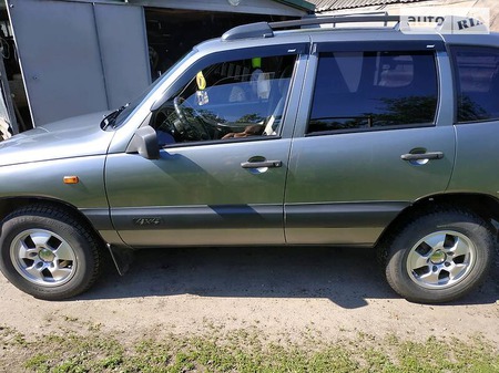 Chevrolet Niva 2008  випуску Полтава з двигуном 1.7 л бензин позашляховик механіка за 5000 долл. 