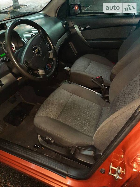 Chevrolet Aveo 2006  випуску Харків з двигуном 1.5 л бензин седан автомат за 4300 долл. 