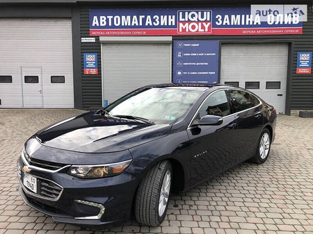 Chevrolet Malibu 2016  випуску Івано-Франківськ з двигуном 1.5 л бензин седан автомат за 12500 долл. 