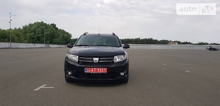 Dacia Logan MCV 2014  випуску Вінниця з двигуном 1.5 л дизель універсал механіка за 8700 долл. 