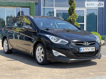 Hyundai i40 2012  випуску Київ з двигуном 1.7 л дизель універсал автомат за 10999 долл. 