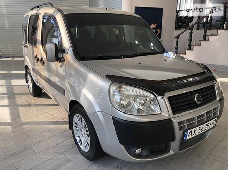 Fiat Doblo 2007  випуску Харків з двигуном 1.4 л  мінівен механіка за 5700 долл. 