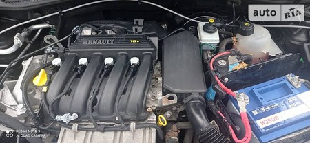 Dacia Duster 2012  випуску Житомир з двигуном 1.6 л бензин хэтчбек механіка за 9000 долл. 
