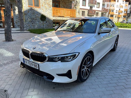 BMW 330 2020  випуску Київ з двигуном 0 л бензин седан автомат за 38800 долл. 