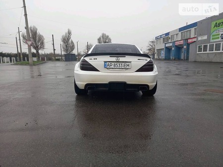 Mercedes-Benz SL 500 2006  випуску Запоріжжя з двигуном 5.5 л бензин кабріолет автомат за 13900 долл. 