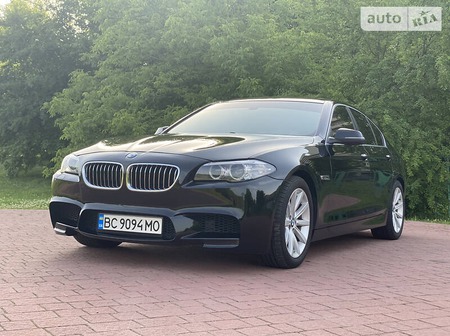 BMW 535 2014  випуску Львів з двигуном 3 л бензин седан автомат за 23900 долл. 