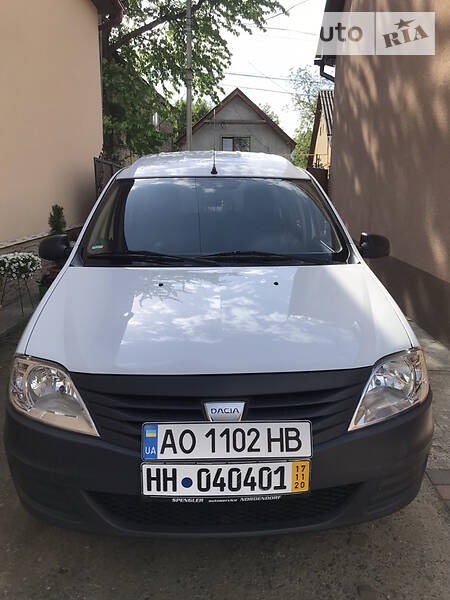 Dacia Logan 2009  випуску Ужгород з двигуном 1.4 л бензин універсал механіка за 5500 долл. 