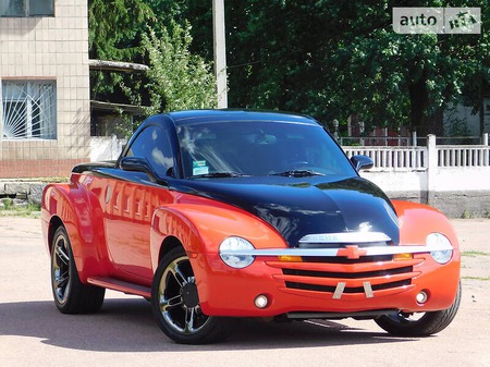 Chevrolet SSR 2004  випуску Житомир з двигуном 5.3 л бензин пікап автомат за 27000 долл. 