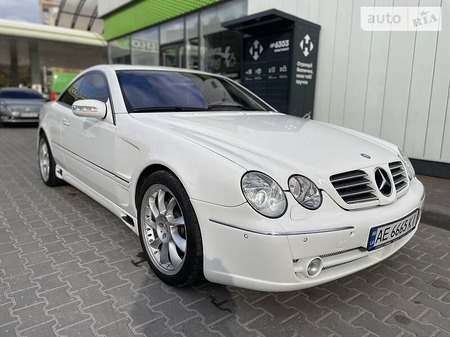 Mercedes-Benz CL 500 2003  випуску Дніпро з двигуном 5 л  купе автомат за 11300 долл. 