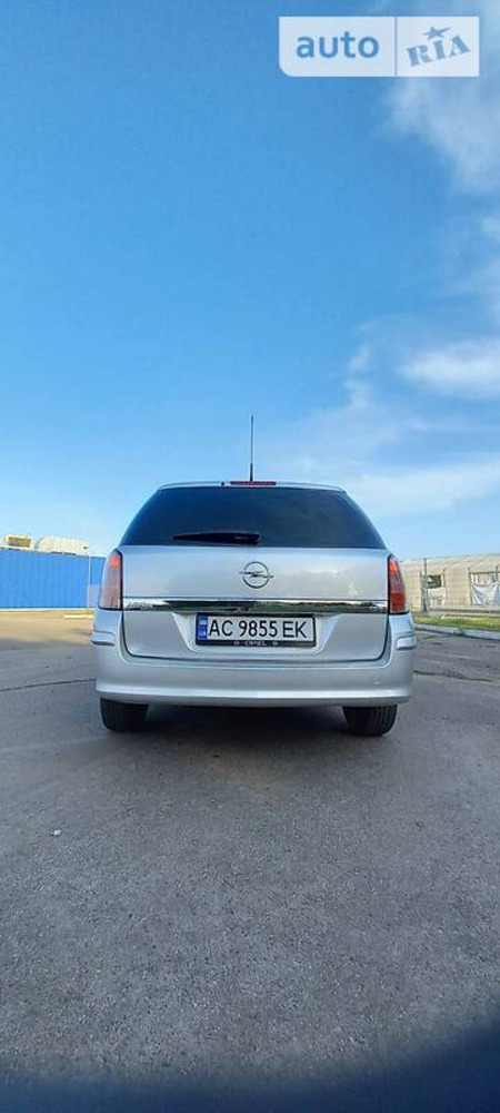 Opel Astra 2008  випуску Одеса з двигуном 1.4 л бензин універсал механіка за 5850 долл. 