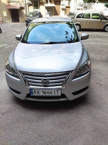 Nissan Sentra 2015  випуску Харків з двигуном 1.8 л бензин седан автомат за 8700 долл. 