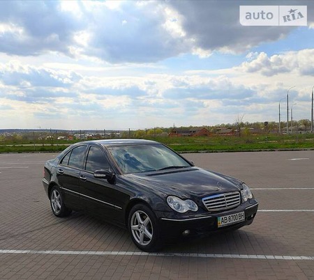 Mercedes-Benz C 200 2003  випуску Вінниця з двигуном 2 л  седан автомат за 6650 долл. 