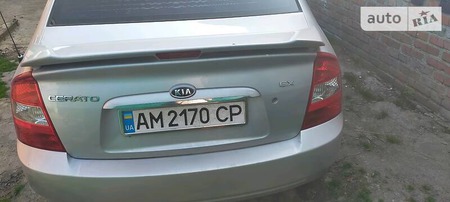 KIA Cerato 2006  випуску Житомир з двигуном 1.6 л  седан механіка за 5200 долл. 