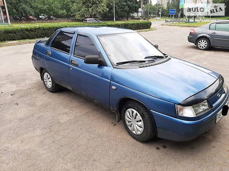 Lada 2110 1998  випуску Дніпро з двигуном 1.5 л  седан механіка за 2499 долл. 