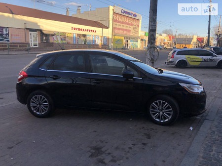 Citroen C4 2011  випуску Житомир з двигуном 1.6 л бензин хэтчбек  за 7450 долл. 