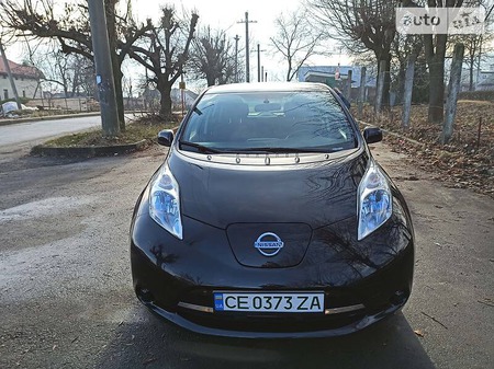 Nissan Leaf 2013  випуску Чернівці з двигуном 0 л електро хэтчбек автомат за 8950 долл. 