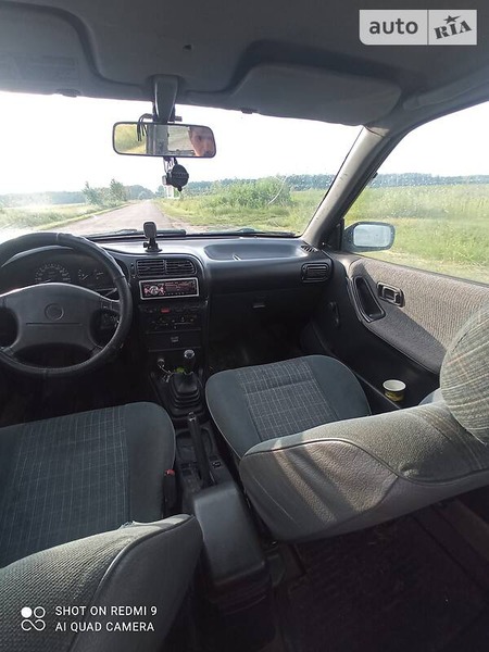 Nissan Sunny 1994  випуску Кропивницький з двигуном 1.4 л  седан  за 1700 долл. 