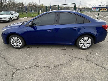 Chevrolet Cruze 2013  випуску Одеса з двигуном 1.8 л бензин седан автомат за 7799 долл. 