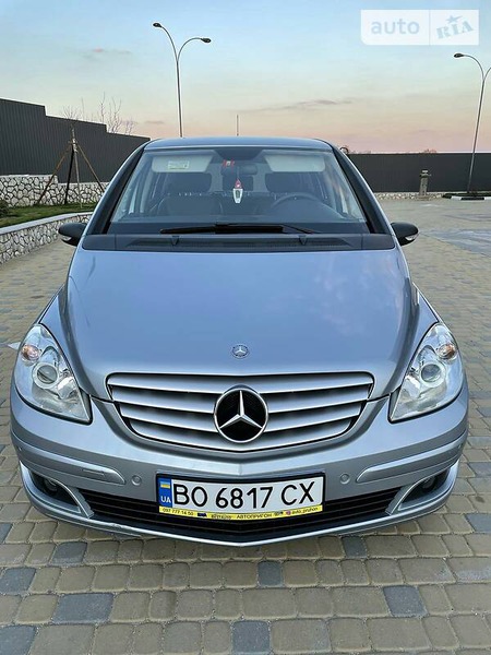 Mercedes-Benz B 200 2006  випуску Тернопіль з двигуном 2 л бензин хэтчбек автомат за 6350 євро 