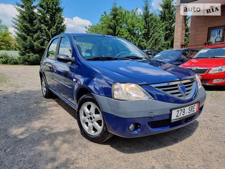 Dacia Logan 2006  випуску Ужгород з двигуном 1.4 л бензин седан механіка за 4700 долл. 