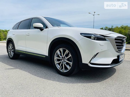 Mazda CX-9 2019  випуску Дніпро з двигуном 2.5 л бензин позашляховик автомат за 42500 долл. 