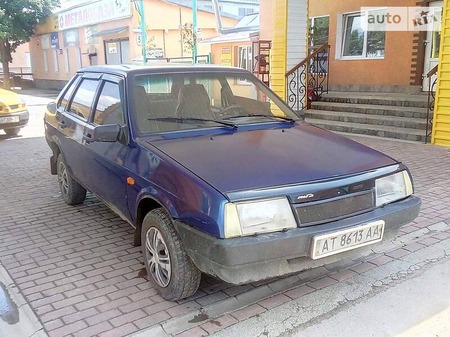 Lada 21099 2004  випуску Івано-Франківськ з двигуном 1.6 л бензин седан механіка за 1299 долл. 