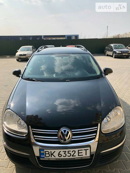 Volkswagen Golf 2007  випуску Київ з двигуном 1.9 л дизель універсал механіка за 6800 долл. 