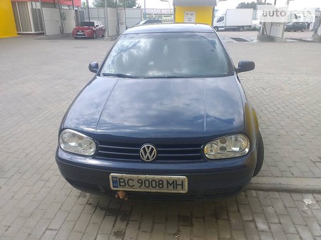 Volkswagen Golf 1999  випуску Львів з двигуном 1.4 л бензин хэтчбек механіка за 4450 долл. 