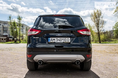 Ford Kuga 2013  випуску Житомир з двигуном 2 л дизель позашляховик автомат за 14999 долл. 