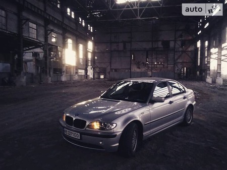 BMW 318 2004  випуску Вінниця з двигуном 2 л бензин седан механіка за 6400 долл. 
