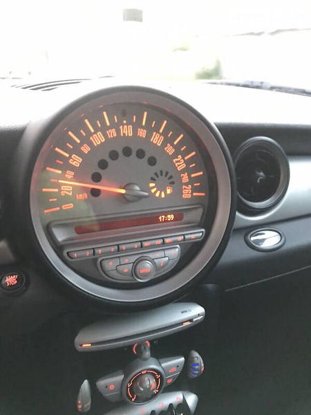 Mini One 2009  випуску Львів з двигуном 1.4 л бензин купе механіка за 6999 долл. 