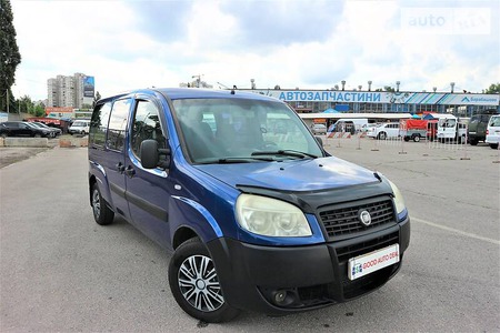 Fiat Doblo 2008  випуску Харків з двигуном 1.2 л дизель мінівен механіка за 8400 долл. 