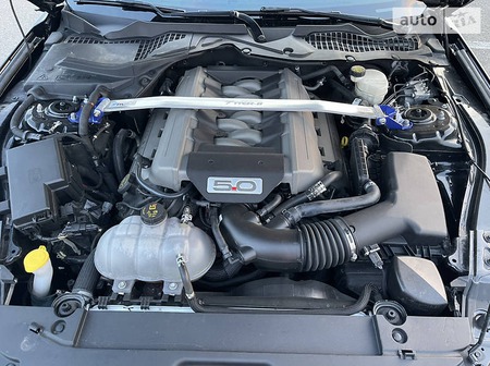 Ford Mustang 2016  випуску Одеса з двигуном 5 л бензин купе автомат за 30900 долл. 