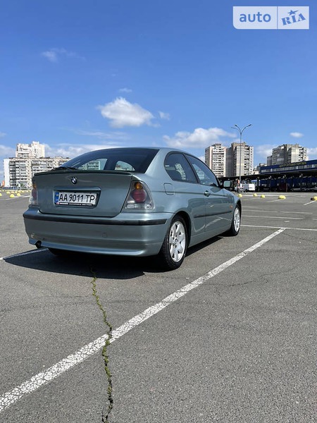 BMW 318 2002  випуску Київ з двигуном 2 л бензин купе автомат за 5100 долл. 