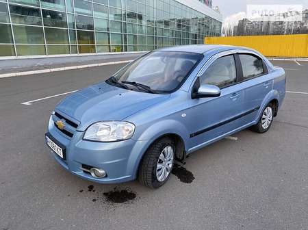 Chevrolet Aveo 2007  випуску Донецьк з двигуном 1.6 л бензин седан механіка за 5300 долл. 