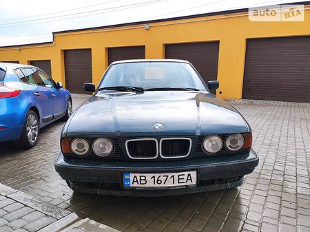 BMW 525 1992  випуску Вінниця з двигуном 2.5 л дизель седан механіка за 3300 долл. 
