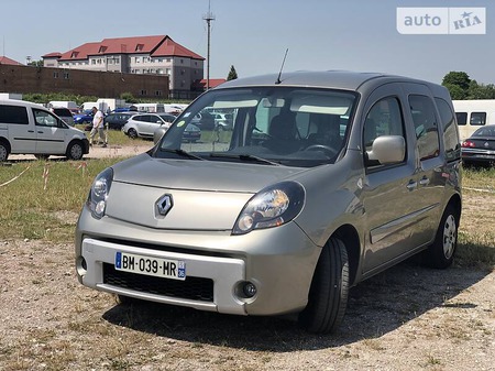 Renault Kangoo 2011  випуску Луцьк з двигуном 1.5 л дизель мінівен механіка за 7900 долл. 