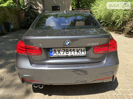 BMW 328 2016  випуску Харків з двигуном 2 л бензин седан автомат за 19100 долл. 