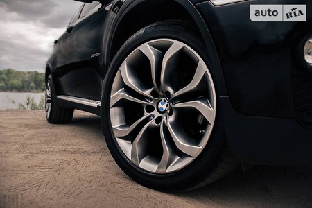 BMW X6 2012  випуску Київ з двигуном 3 л бензин позашляховик  за 28000 долл. 