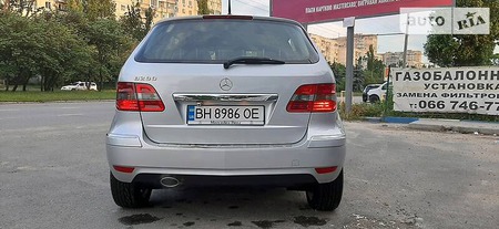 Mercedes-Benz B 200 2009  випуску Одеса з двигуном 2 л бензин хэтчбек автомат за 8900 долл. 