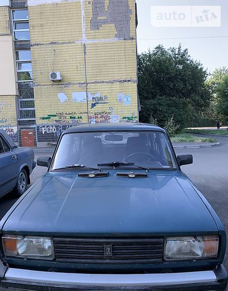 Lada 2104 2001  випуску Дніпро з двигуном 1.5 л  універсал механіка за 1500 долл. 