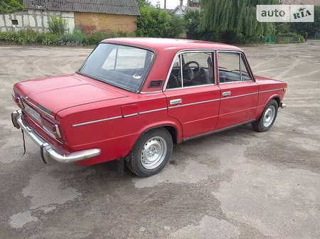 Lada 2103 1982  випуску Рівне з двигуном 1.5 л бензин седан механіка за 850 долл. 