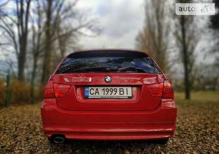 BMW 318 2011  випуску Черкаси з двигуном 2 л дизель універсал механіка за 8290 долл. 