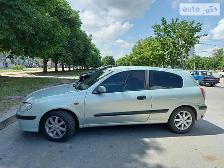 Nissan Almera 2002  випуску Суми з двигуном 1.8 л  хэтчбек автомат за 4000 долл. 